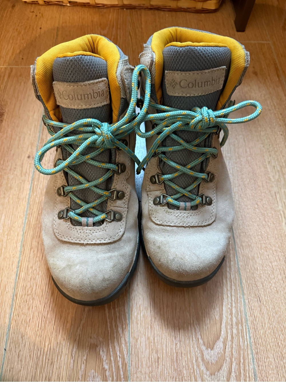 Columbia Newton Ridge Plus Waterproof Amped Hiking Boot WIDE WIDTH
